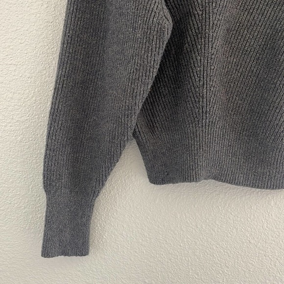 Zara Ribbed Cropped Sweater - Picture 6 of 7